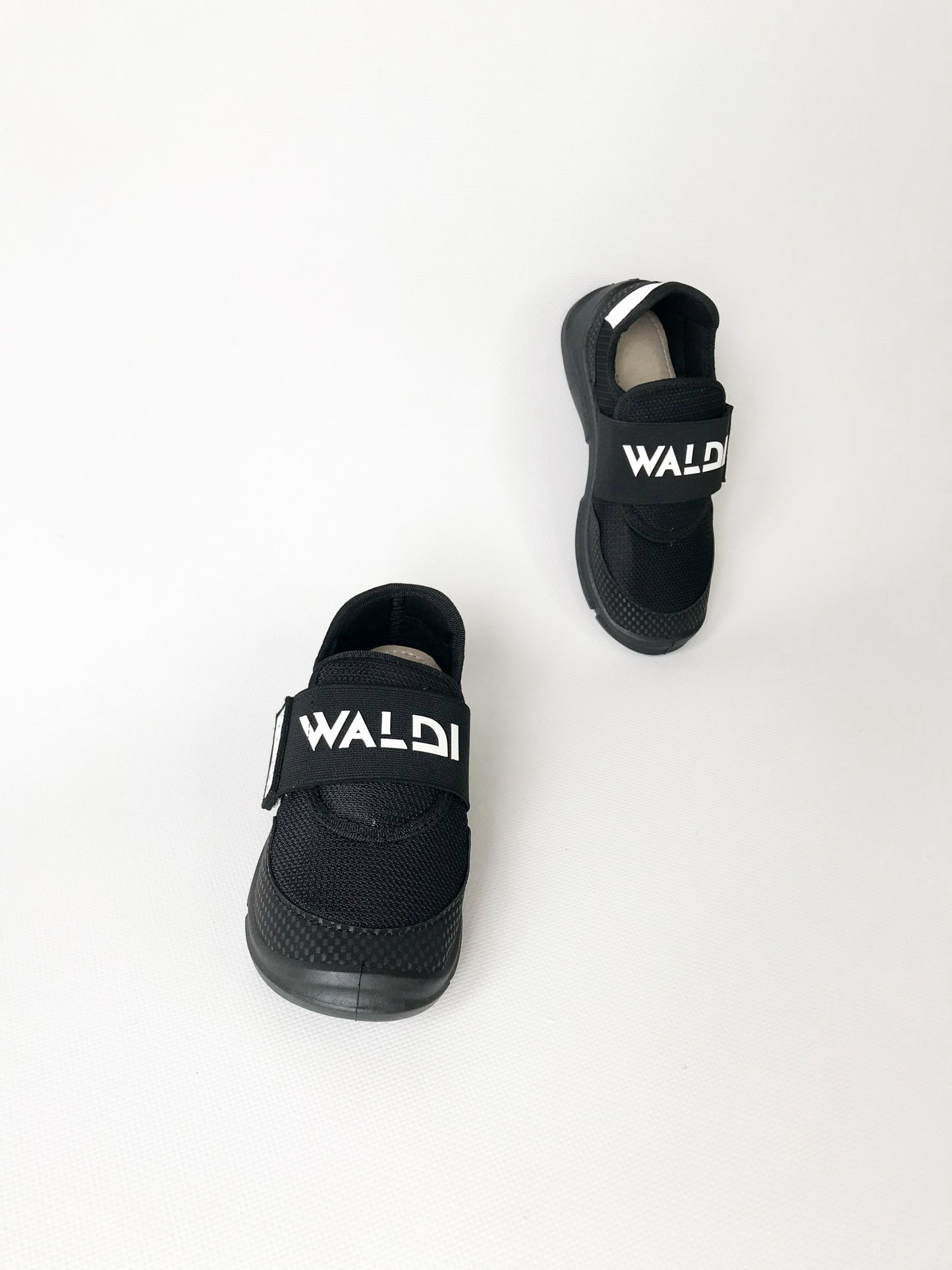 Кросівки Waldi (арт. К241)